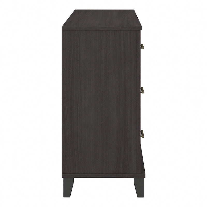 Commode grise texturée à grain de bois de style transitionnel