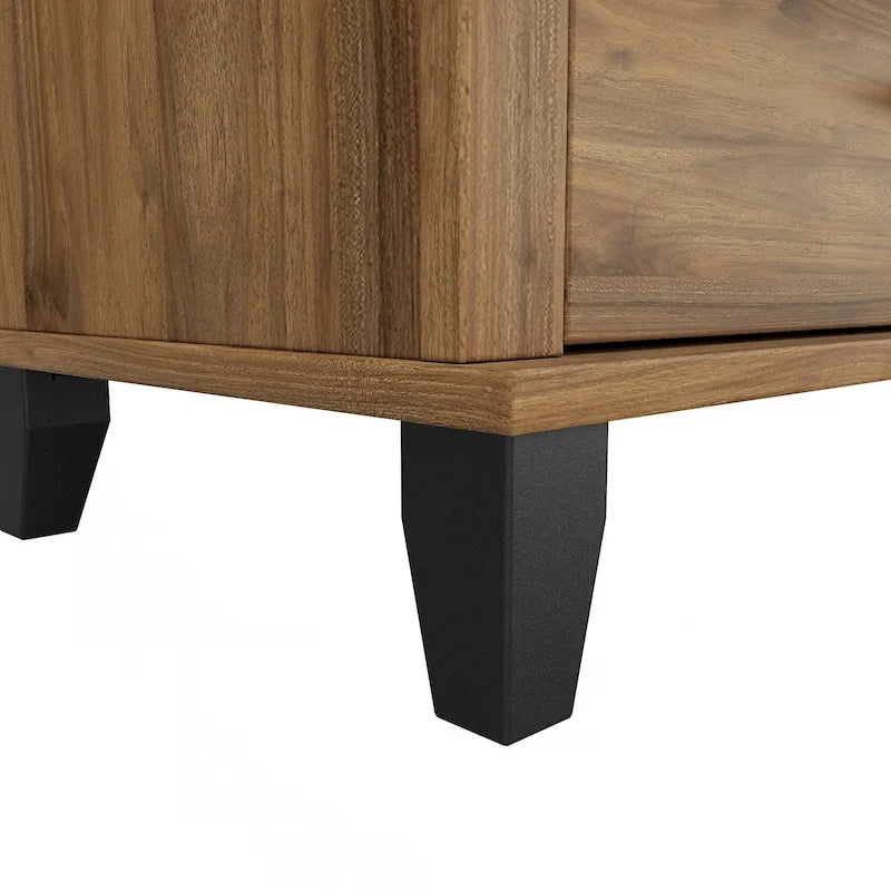 Commode grise texturée à grain de bois de style transitionnel