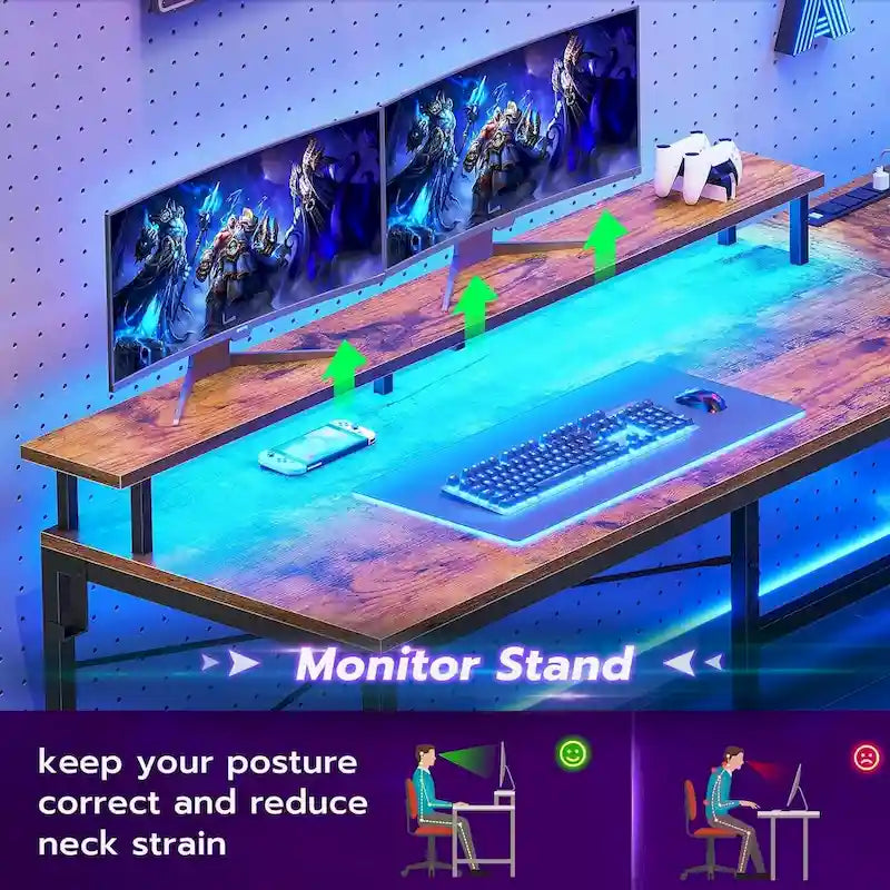 Bureau informatique de 130 cm avec étagères de rangement, tiroir et prises de courant